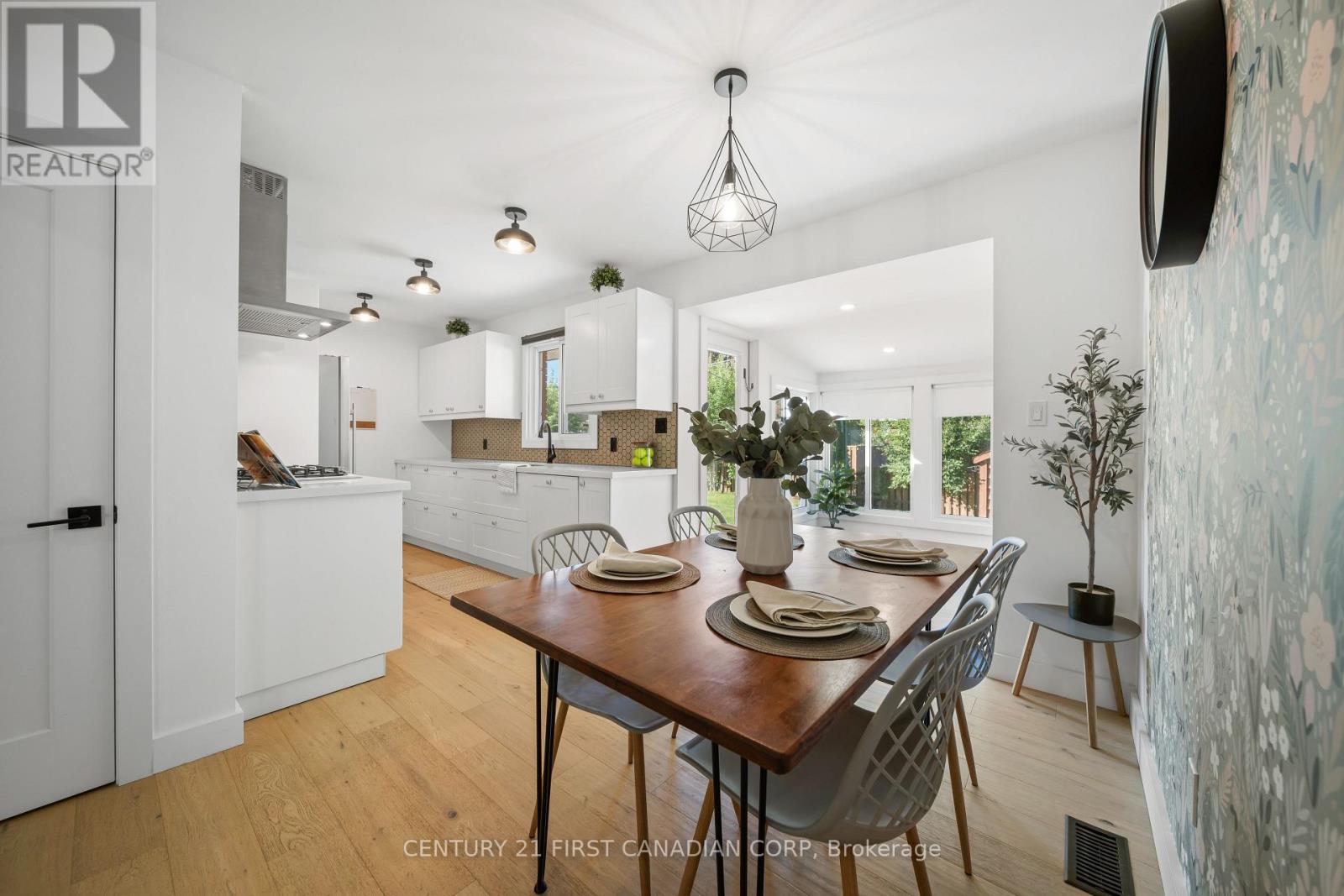 21 Marbenor Crescent, London East (East O), Ontario  N5W 1T4 - Photo 11 - X12661030