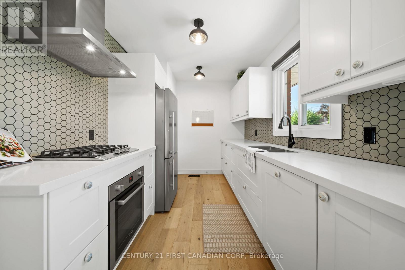 21 Marbenor Crescent, London East (East O), Ontario  N5W 1T4 - Photo 13 - X12661030