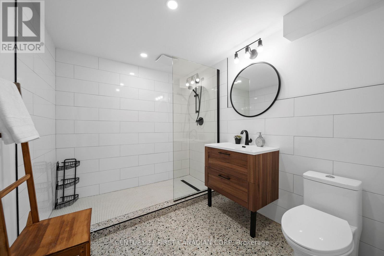 21 Marbenor Crescent, London East (East O), Ontario  N5W 1T4 - Photo 24 - X12661030