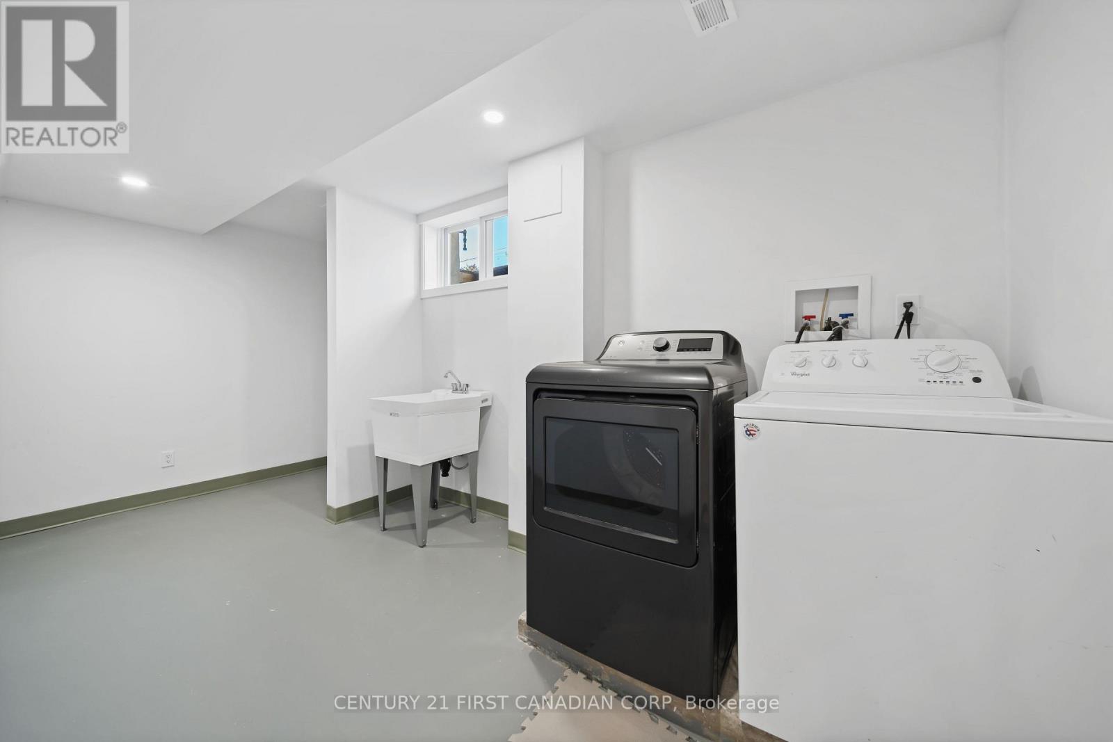 21 Marbenor Crescent, London East (East O), Ontario  N5W 1T4 - Photo 25 - X12661030