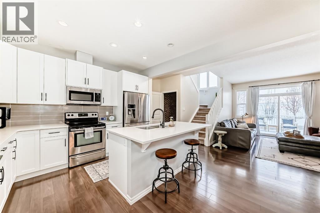 570 River Heights Crescent, Cochrane, Alberta  T4C 0T8 - Photo 9 - A2275310