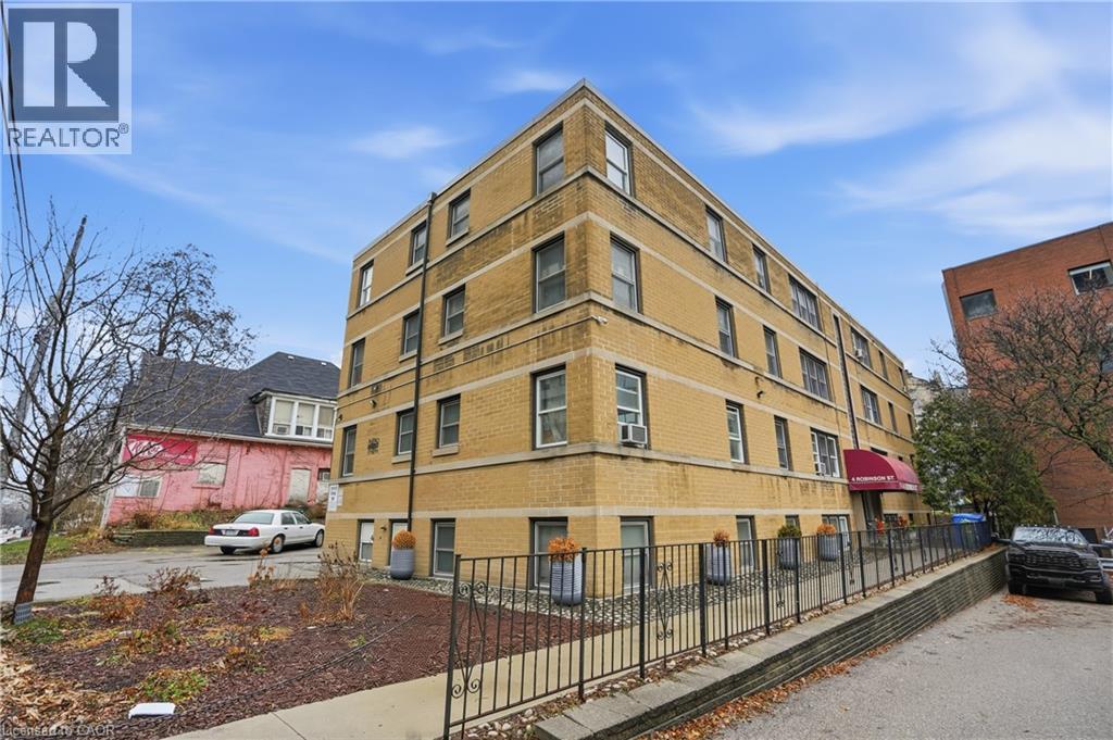 4 ROBINSON Street Unit# 9, Hamilton, Ontario