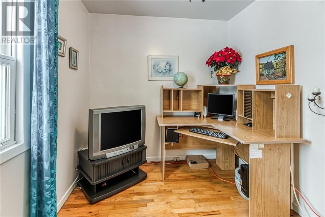 177 Brookside Road, Chelmsford, Ontario  P0M 1L0 - Photo 18 - 2125976