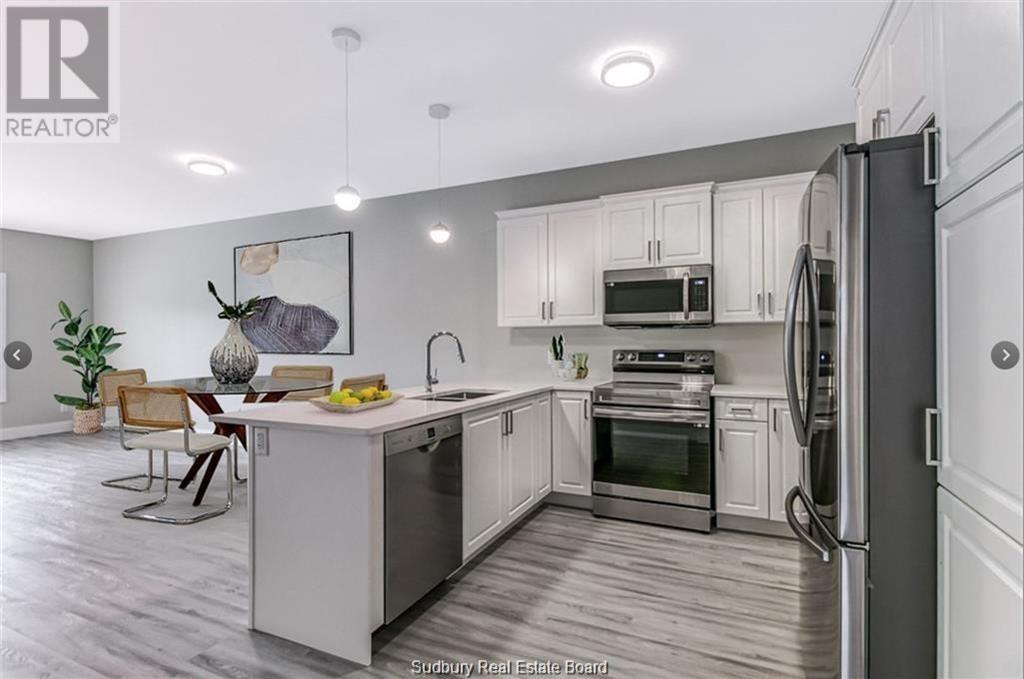 1 Pineridge Court, Lively, Ontario  P3Y 1J9 - Photo 2 - 2125975