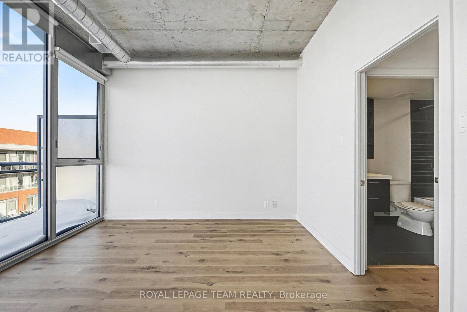 908 - 360 Mcleod Street, Ottawa, Ontario  K2P 1A9 - Photo 12 - X12661122