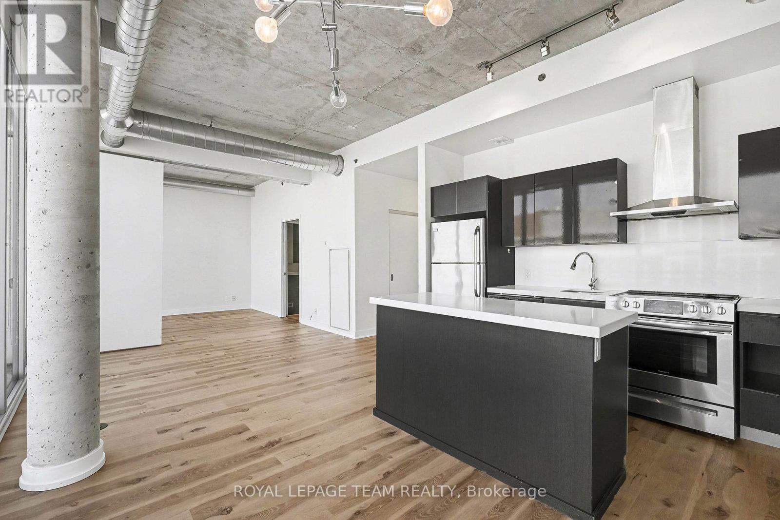 908 - 360 Mcleod Street, Ottawa, Ontario  K2P 1A9 - Photo 17 - X12661122