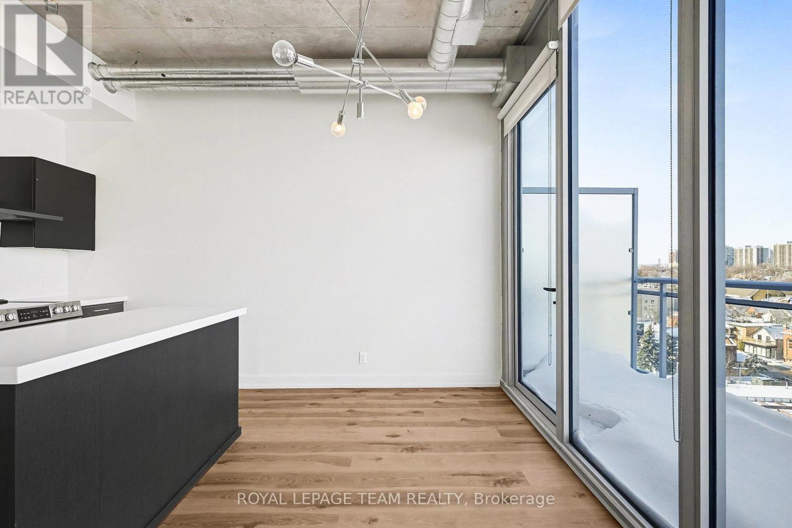 908 - 360 Mcleod Street, Ottawa, Ontario  K2P 1A9 - Photo 9 - X12661122