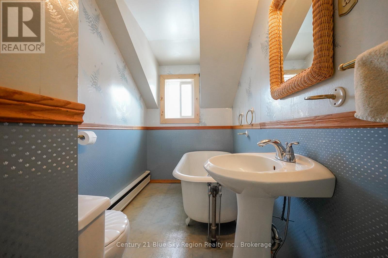 22 Dubeau Street, West Nipissing, Ontario  P0H 2M0 - Photo 25 - X12550348