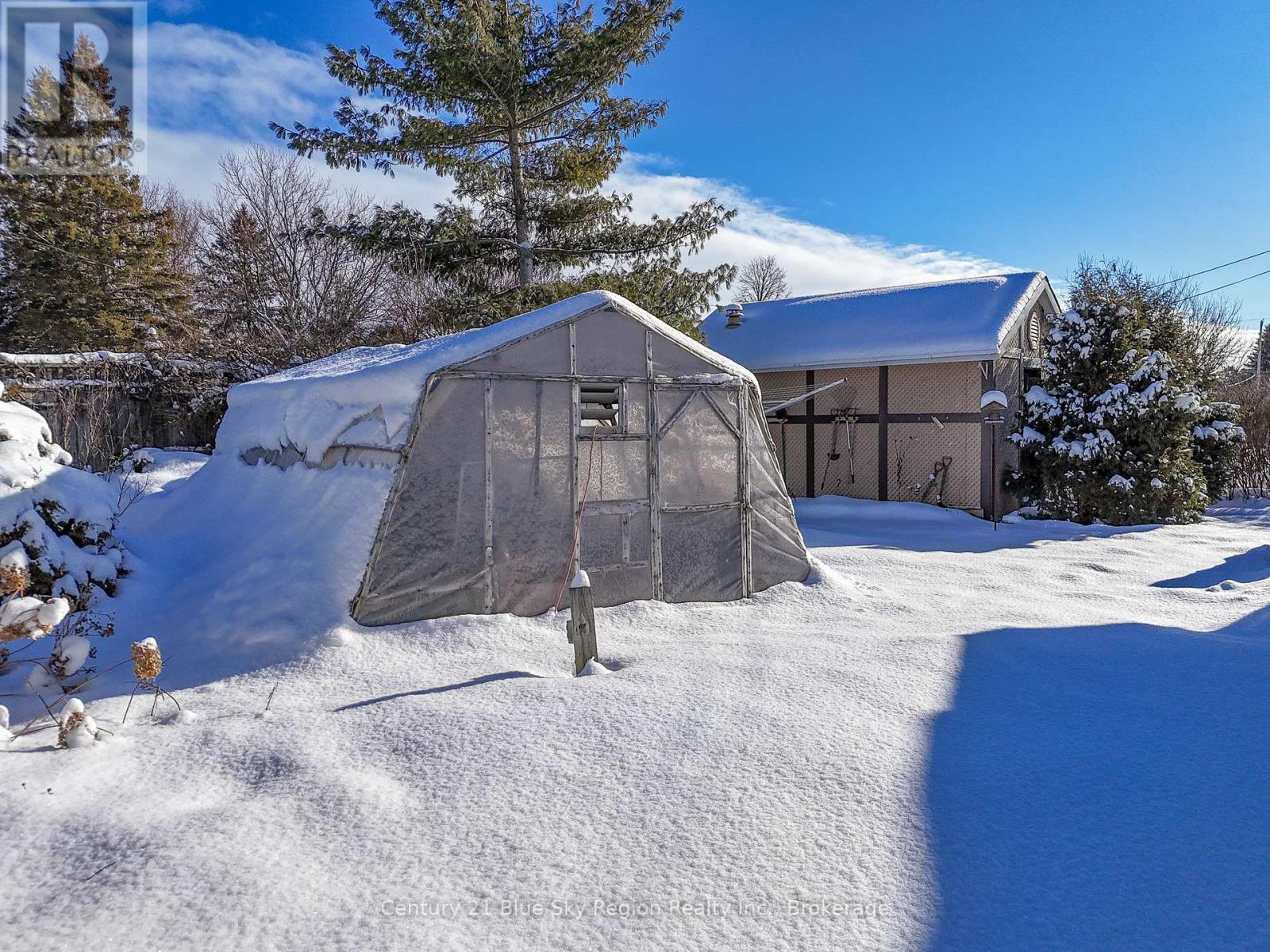 22 Dubeau Street, West Nipissing, Ontario  P0H 2M0 - Photo 33 - X12550348