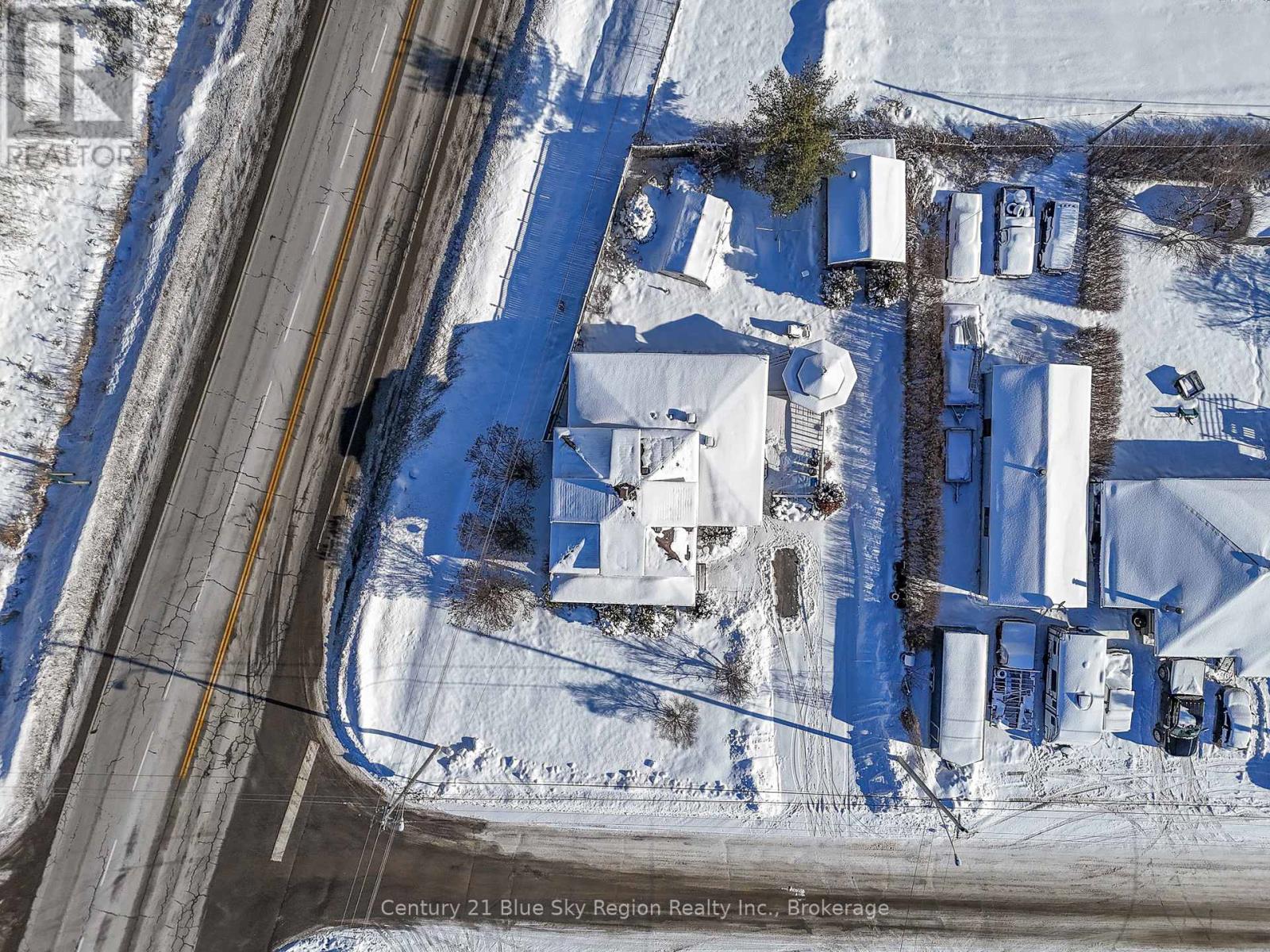 22 Dubeau Street, West Nipissing, Ontario  P0H 2M0 - Photo 36 - X12550348