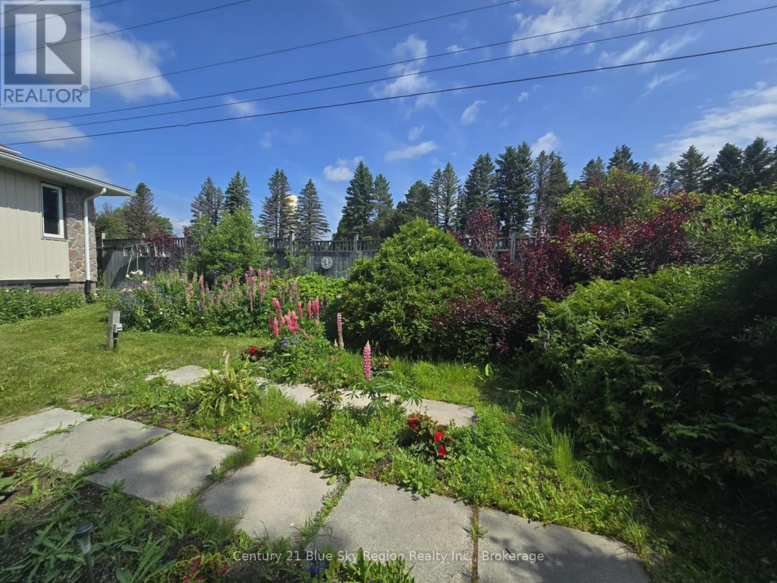 22 Dubeau Street, West Nipissing, Ontario  P0H 2M0 - Photo 43 - X12550348