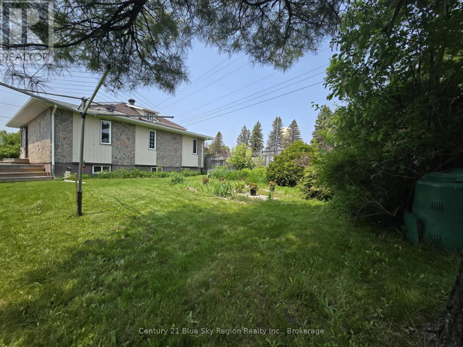 22 Dubeau Street, West Nipissing, Ontario  P0H 2M0 - Photo 45 - X12550348