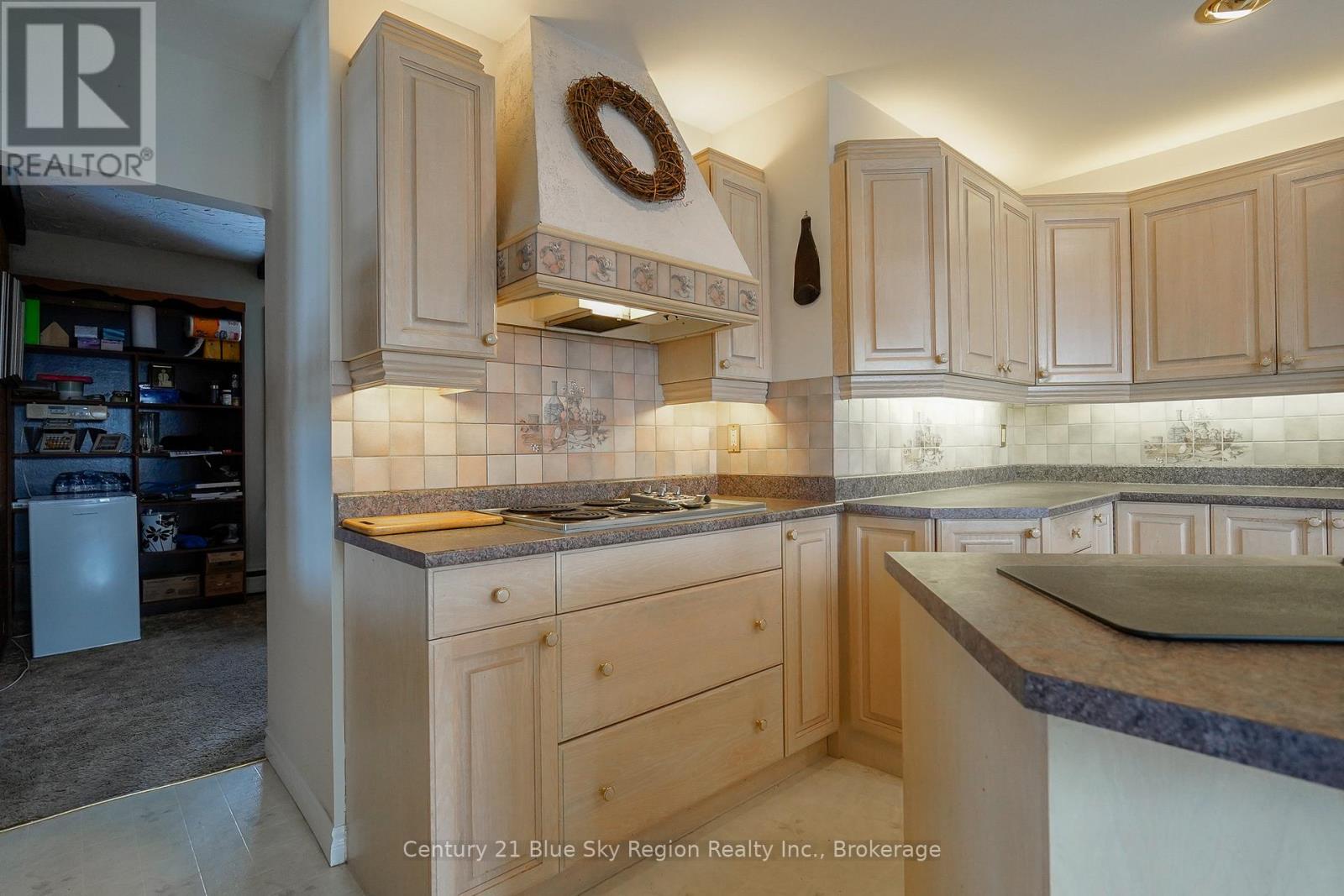 22 Dubeau Street, West Nipissing, Ontario  P0H 2M0 - Photo 5 - X12550348