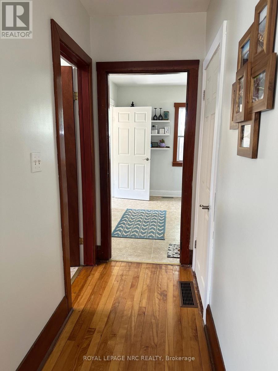 270 Beatrice Street, Welland, Ontario  L3B 2Z7 - Photo 5 - X12660962