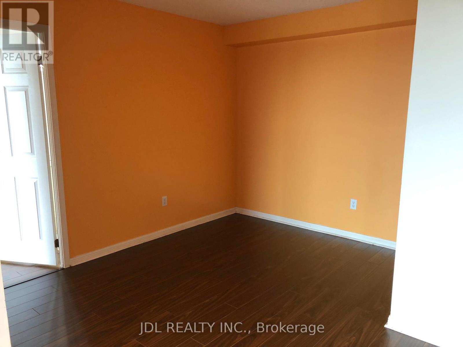 907 - 23 Lorraine Drive, Toronto (Willowdale West), Ontario  M2N 6Z6 - Photo 6 - C12660864