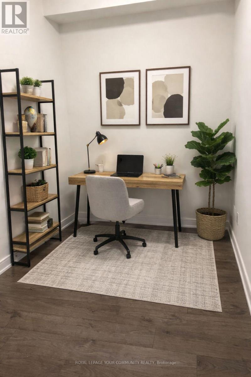 A502 - 705 Davis Drive, Newmarket, Ontario  L3Y 2R2 - Photo 2 - N12574932