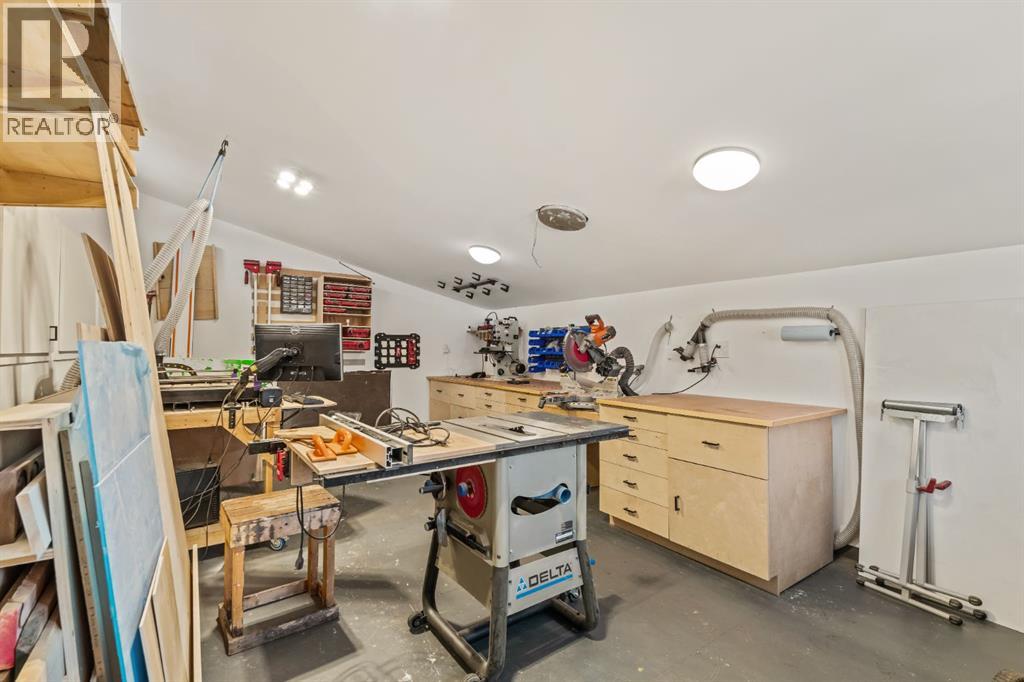 20 Calandar Road Nw, Calgary, Alberta  T2L 0P6 - Photo 33 - A2276854