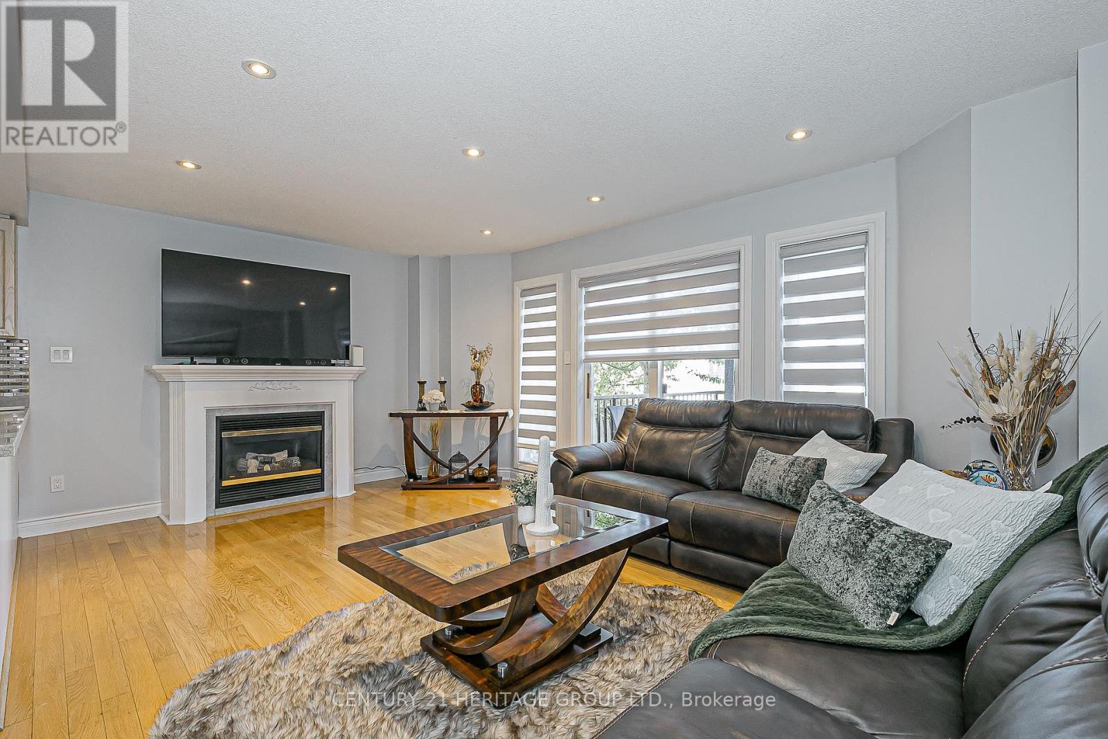 549 Pelletier Court, Newmarket, Ontario  L3X 2N7 - Photo 15 - N12470008