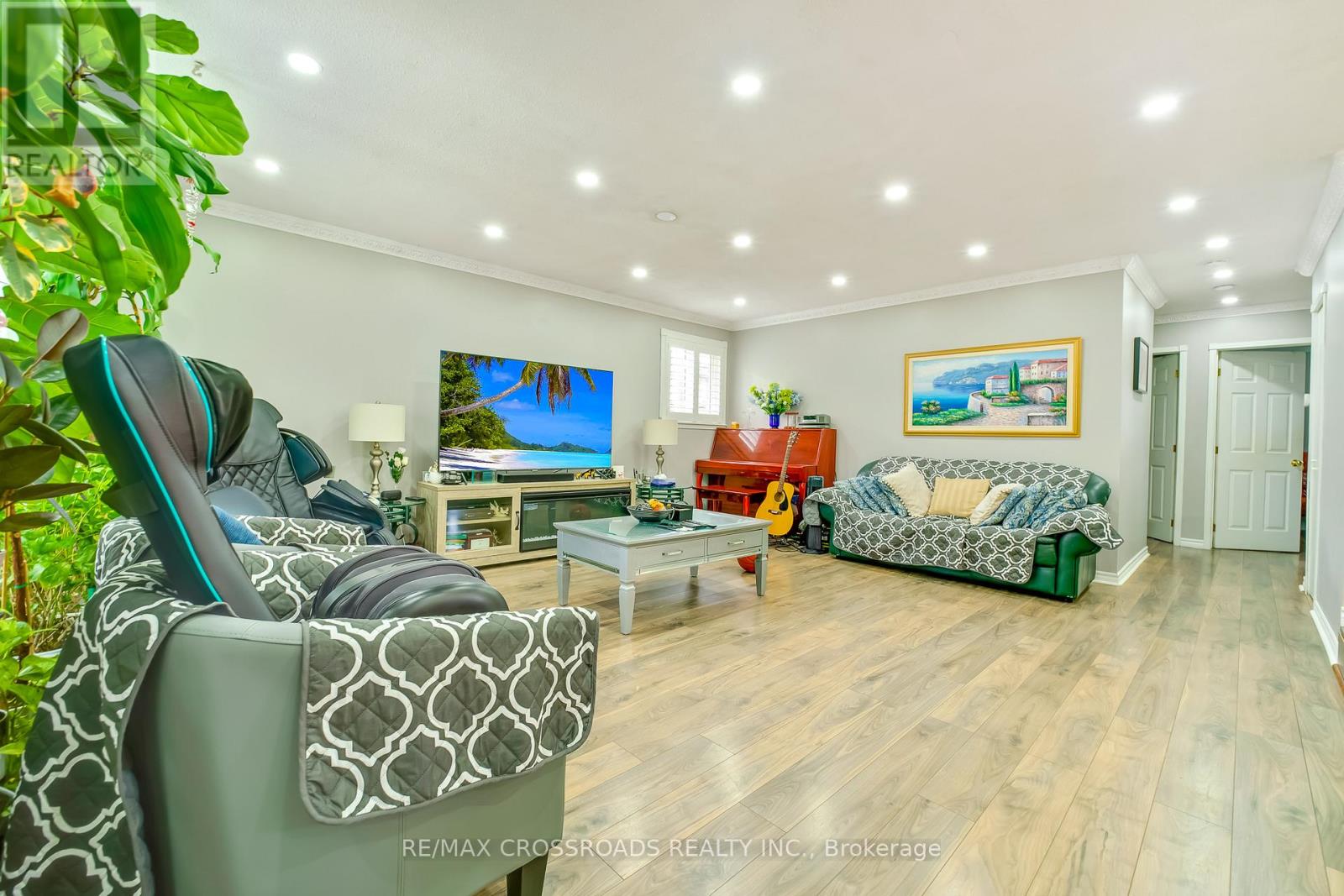 49 Tunmead Square, Toronto, Ontario  M1B 1X1 - Photo 10 - E12476703