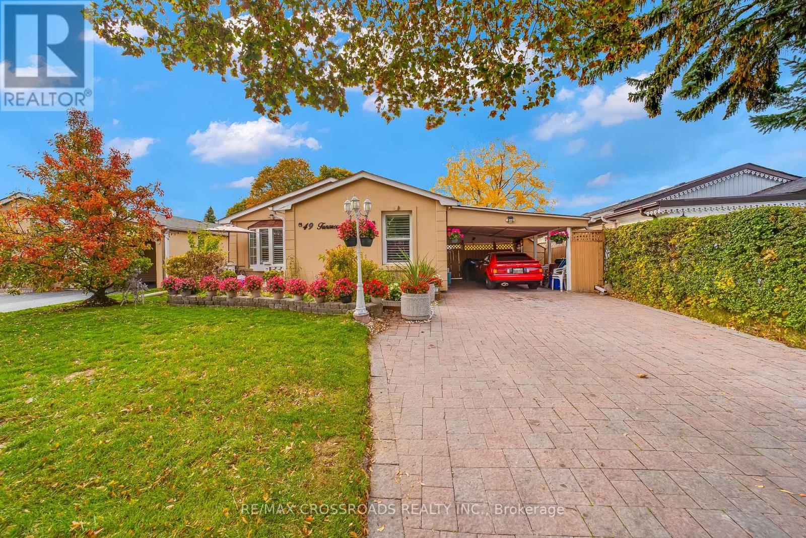 49 Tunmead Square, Toronto, Ontario  M1B 1X1 - Photo 3 - E12476703