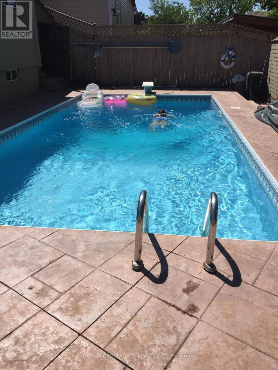 49 Tunmead Square, Toronto, Ontario  M1B 1X1 - Photo 34 - E12476703