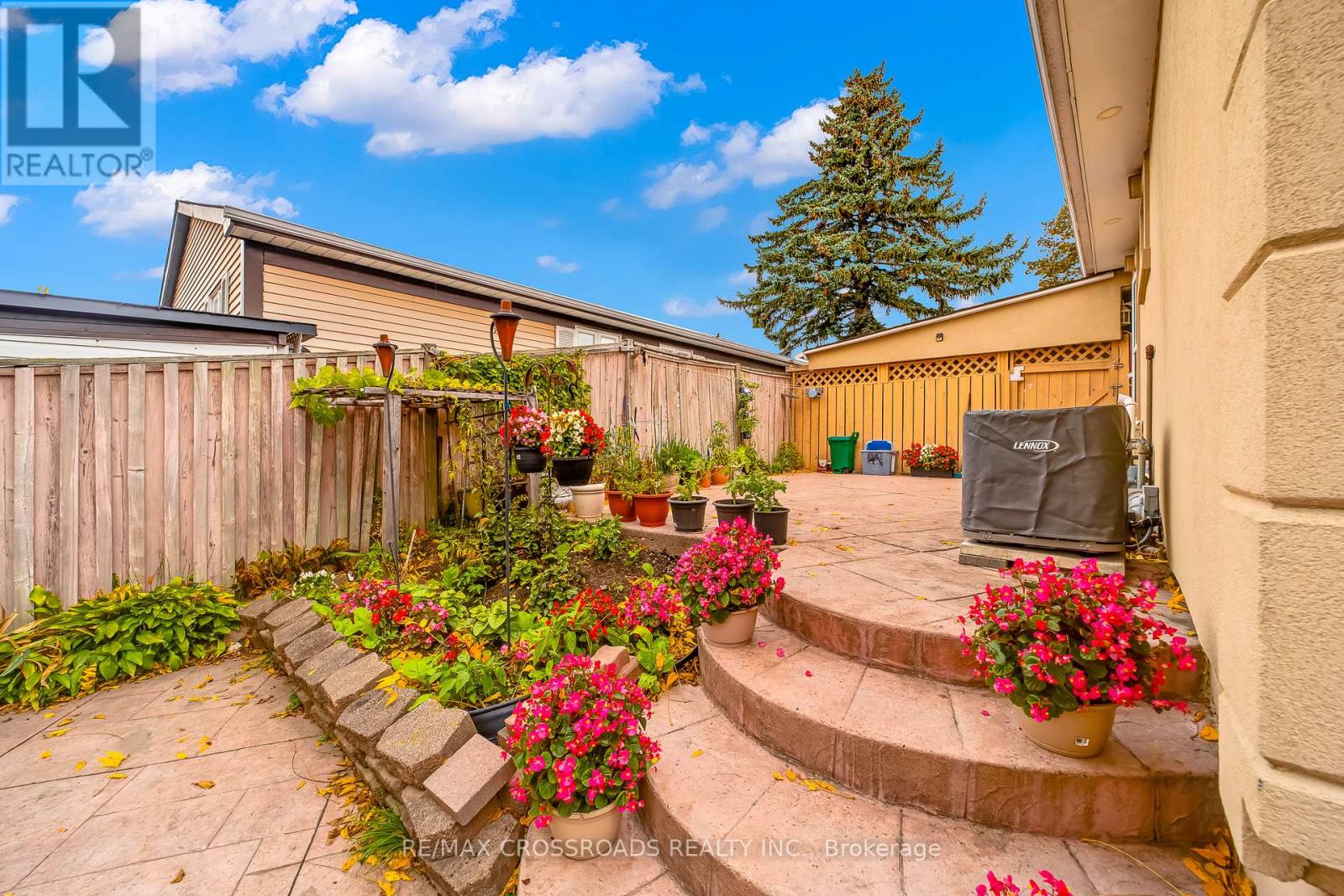 49 Tunmead Square, Toronto, Ontario  M1B 1X1 - Photo 38 - E12476703