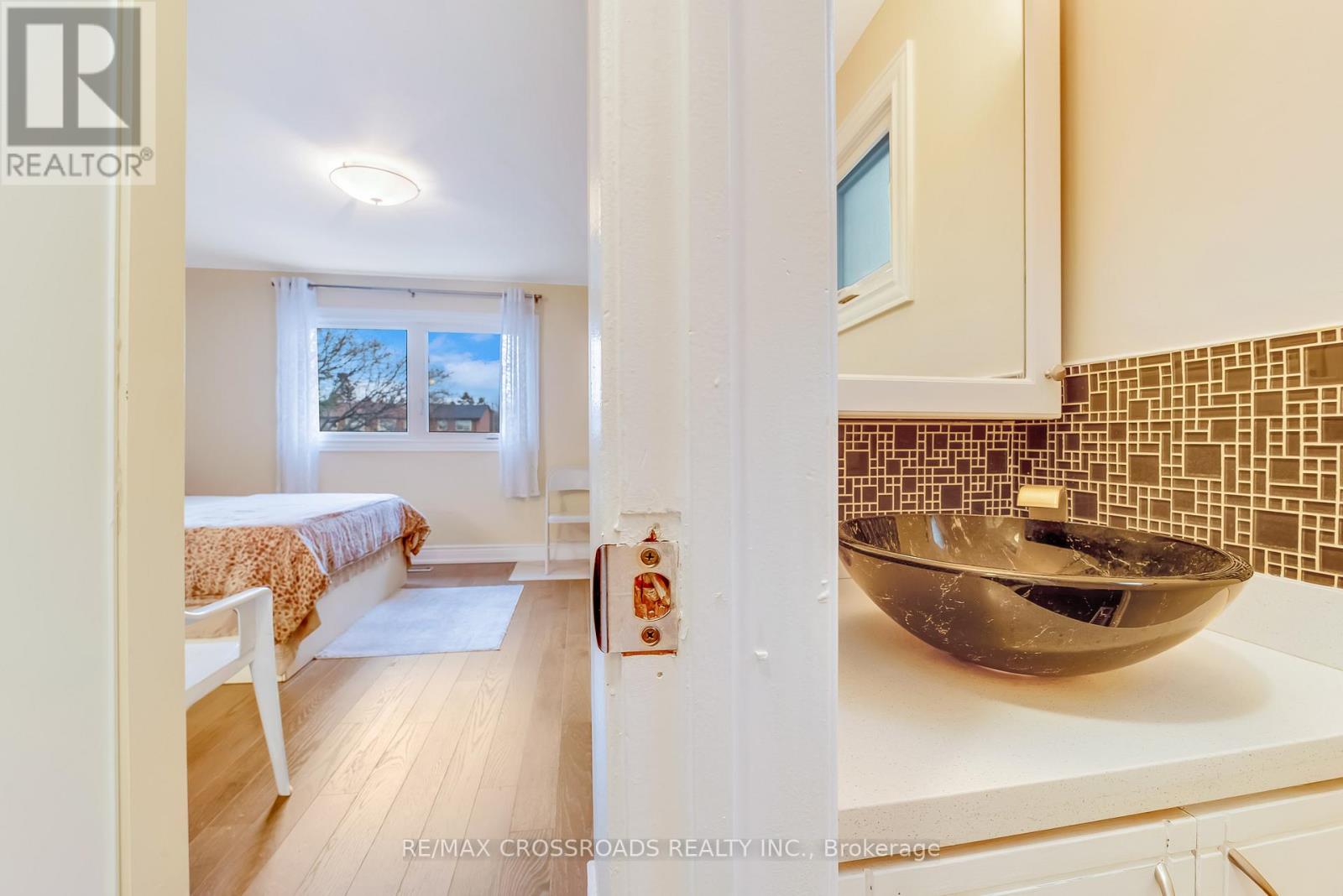 47 Jacob Fisher Drive, Toronto, Ontario  M1B 4K4 - Photo 18 - E12642466