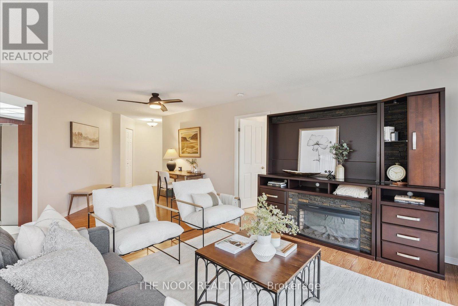 309 - 70 Cumberland Lane, Ajax, Ontario  L1S 7K2 - Photo 4 - E12661046