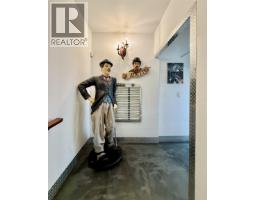 316 GOWER POINT ROAD