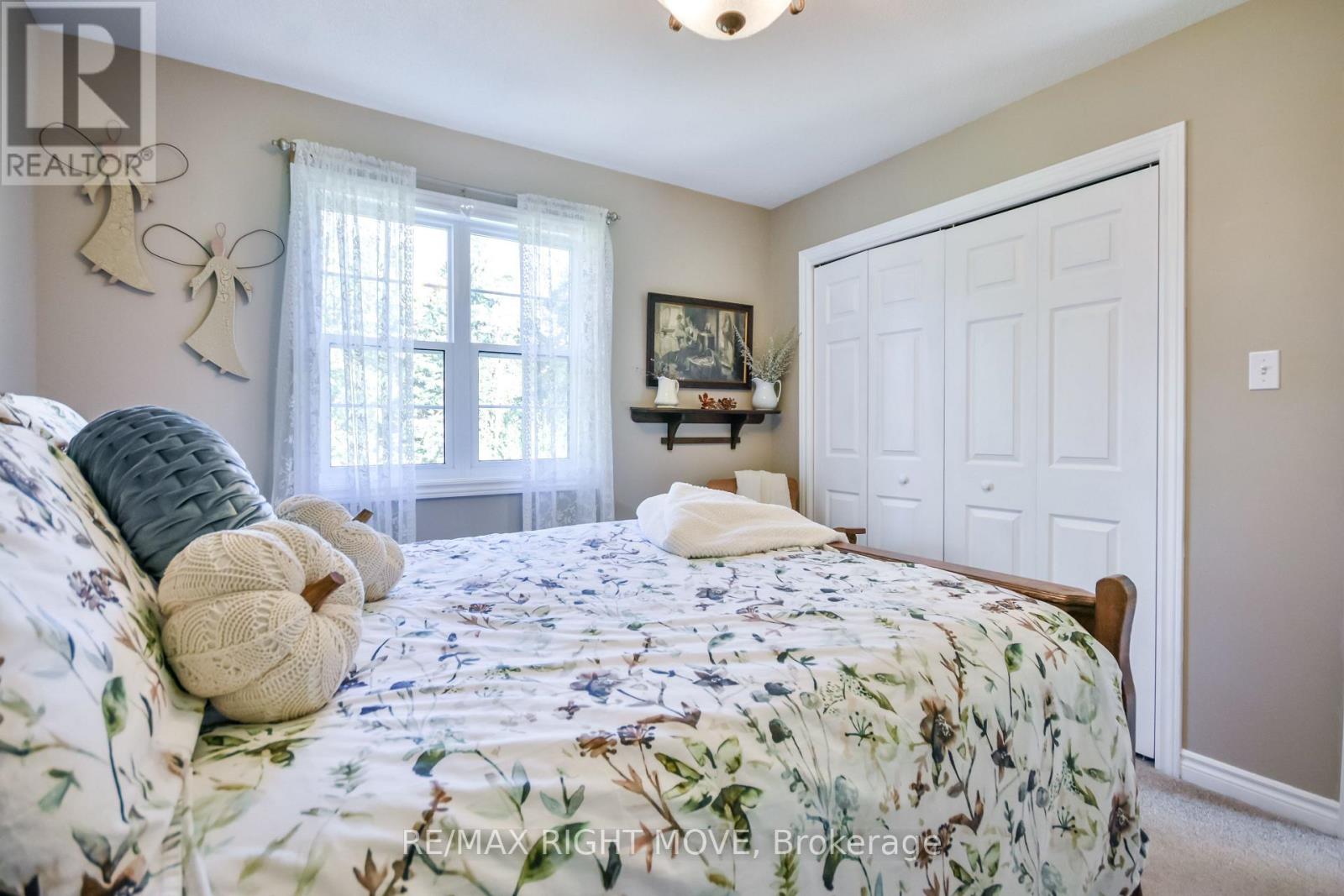 4043 Digby Drive, Severn, Ontario  L3V 0X4 - Photo 27 - S12456315