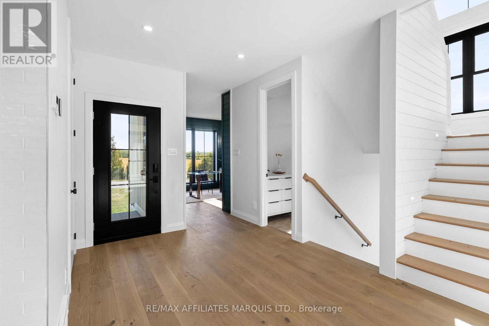 3978 Squire Road, North Glengarry, Ontario  K0C 1B0 - Photo 4 - X12413737