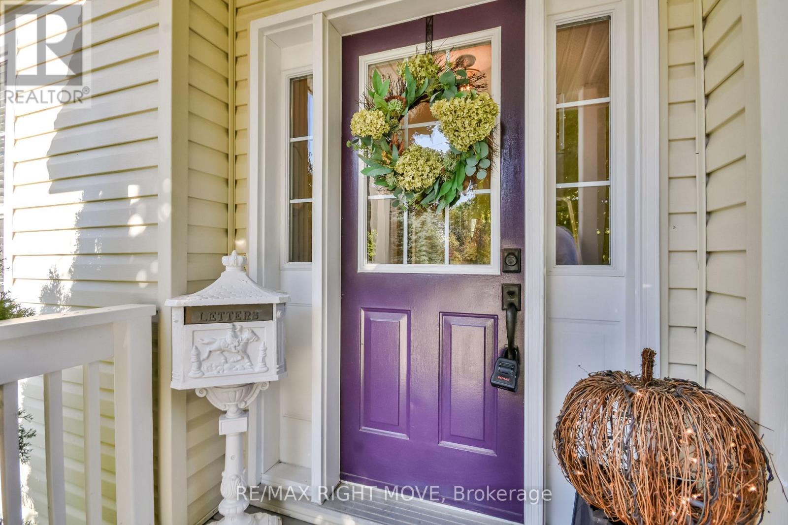 4043 Digby Drive, Severn, Ontario  L3V 0X4 - Photo 33 - S12456315