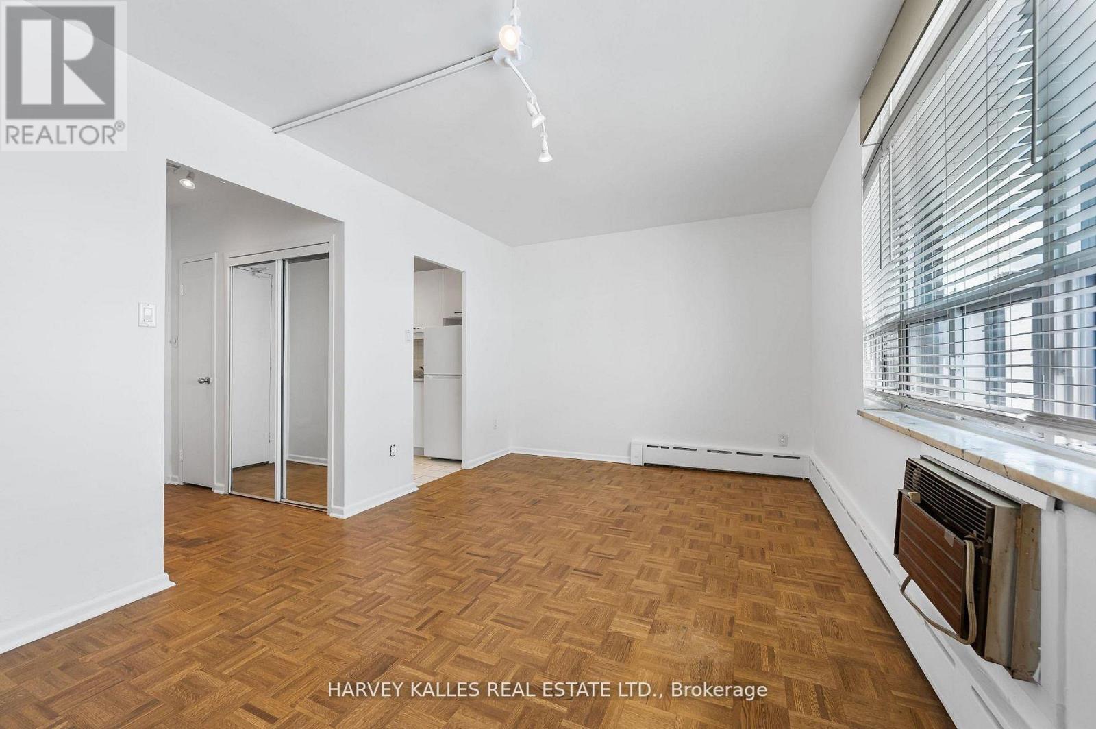 706 - 78 Warren Road, Toronto, Ontario  M4V 2R6 - Photo 10 - C12660956