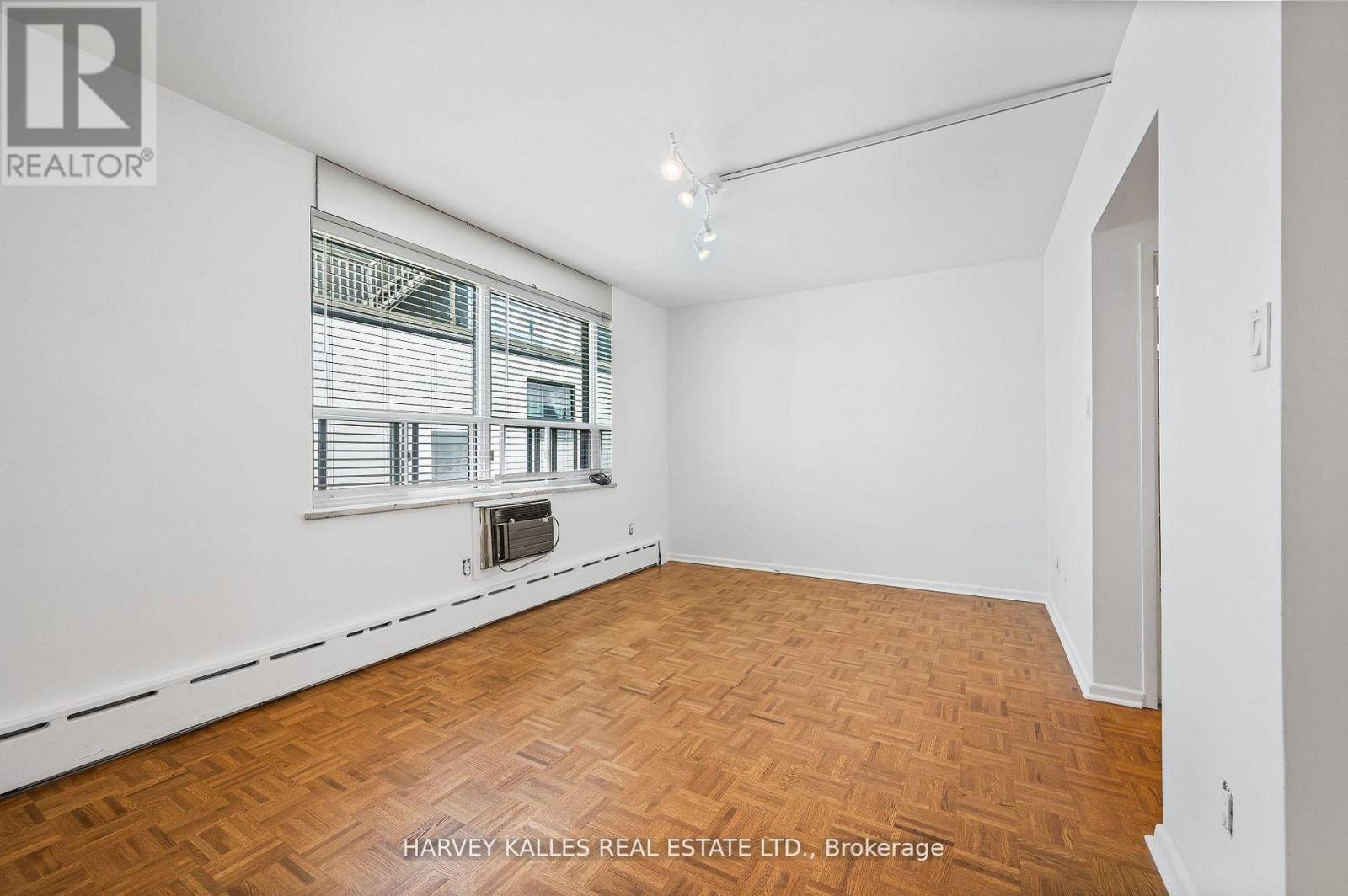 706 - 78 Warren Road, Toronto, Ontario  M4V 2R6 - Photo 12 - C12660956