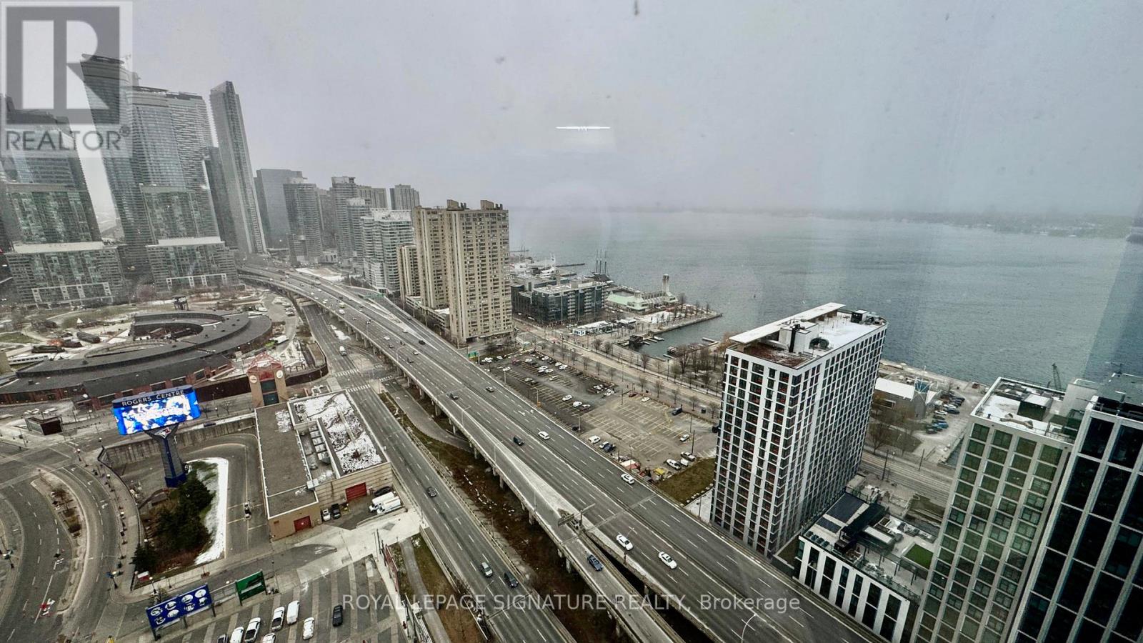 3701 - 5 Mariner Terrace, Toronto, Ontario  M5V 3V6 - Photo 16 - C12660964