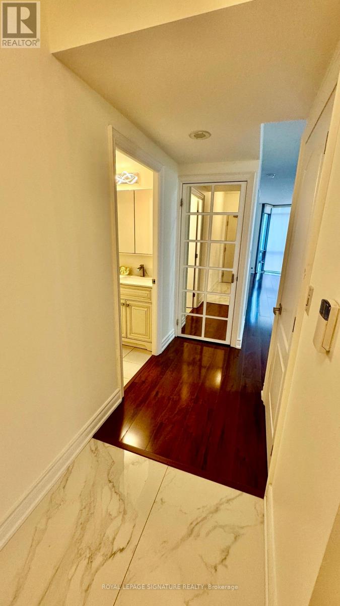 3701 - 5 Mariner Terrace, Toronto, Ontario  M5V 3V6 - Photo 5 - C12660964