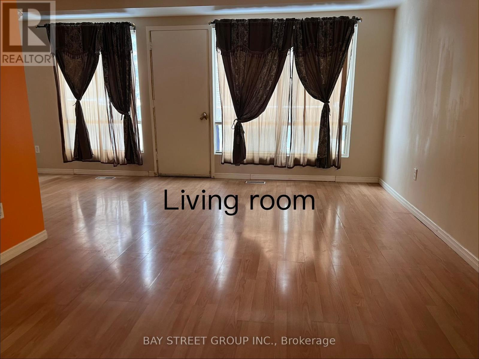 6 Pond Fern Way, Toronto (Don Valley Village), Ontario  M2J 4M8 - Photo 3 - C12660992