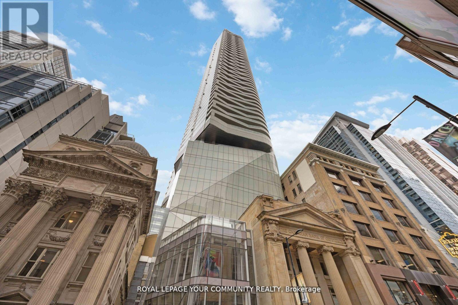 4705 - 197 YONGE STREET, Toronto, Ontario