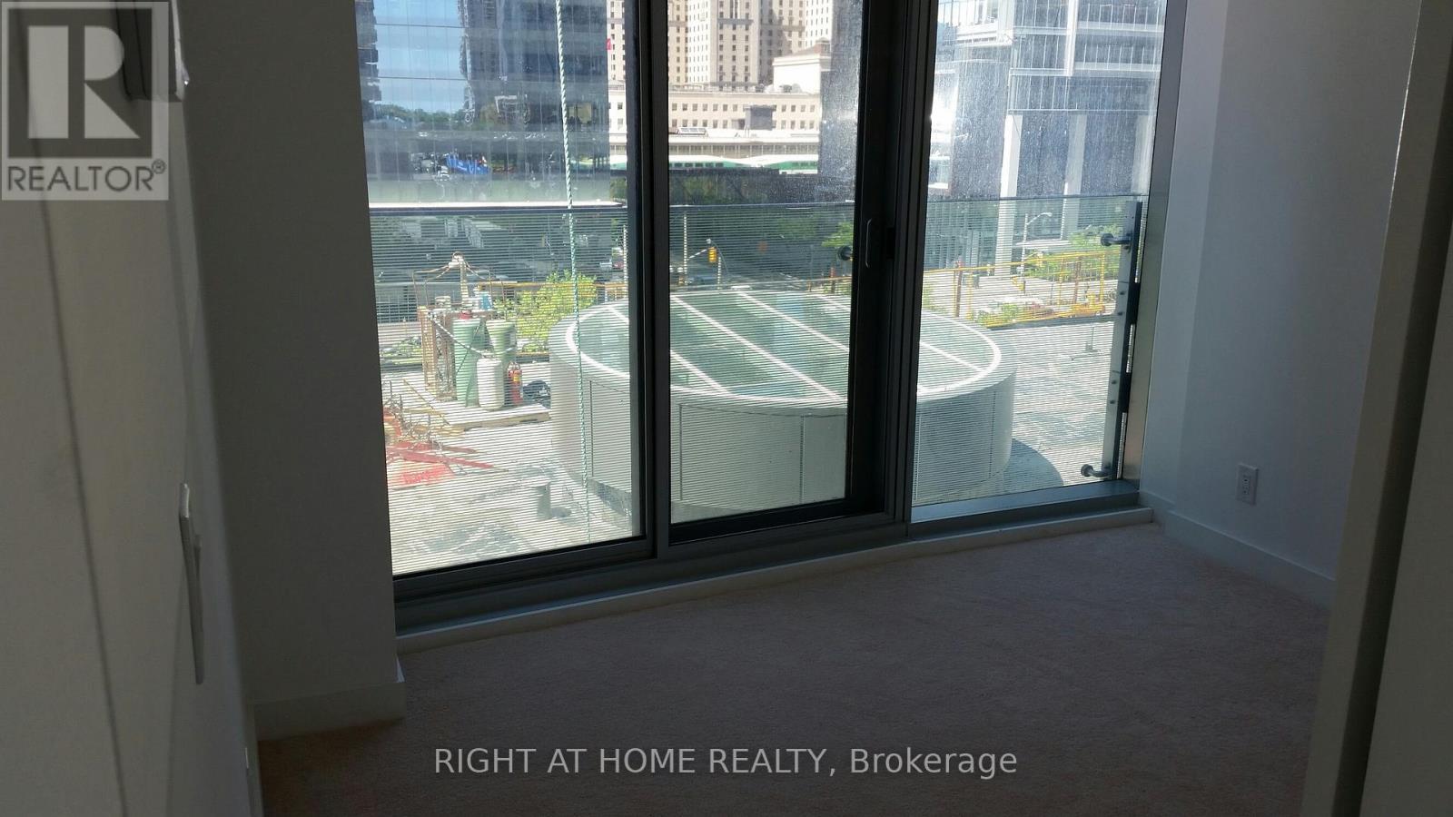 308 - 14 York Street, Toronto, Ontario  M5J 0A9 - Photo 6 - C12661102