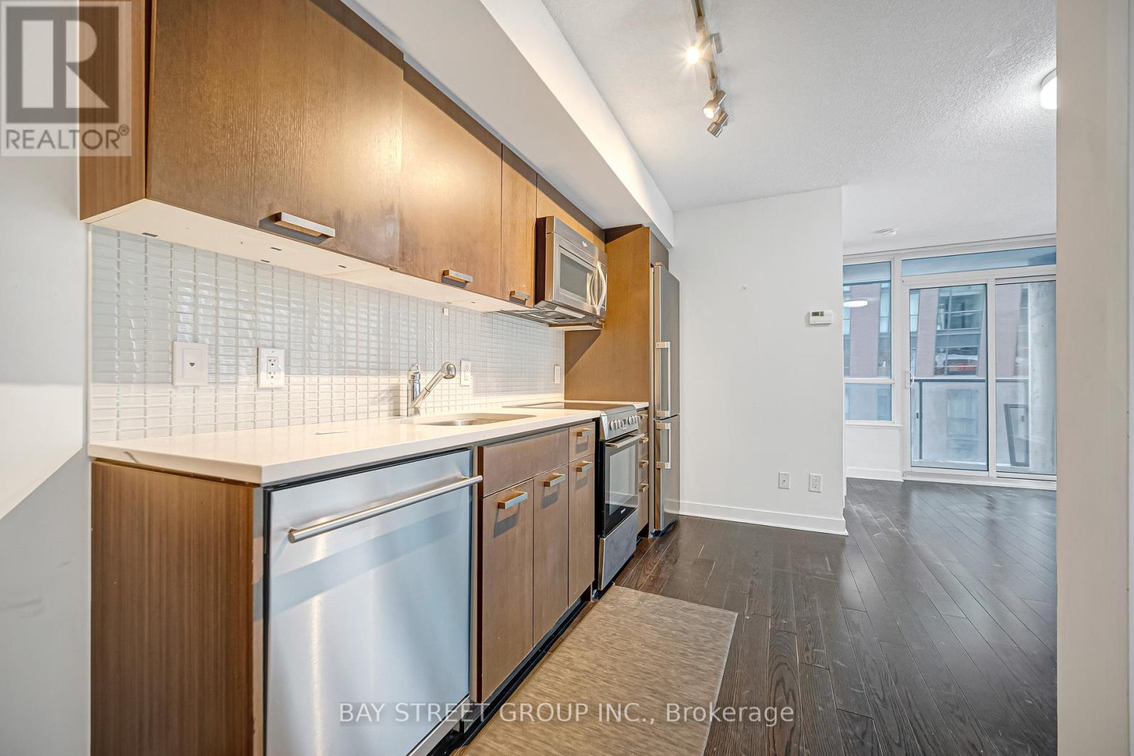 708 - 295 Adelaide Street W, Toronto, Ontario  M5V 0L4 - Photo 16 - C12661138