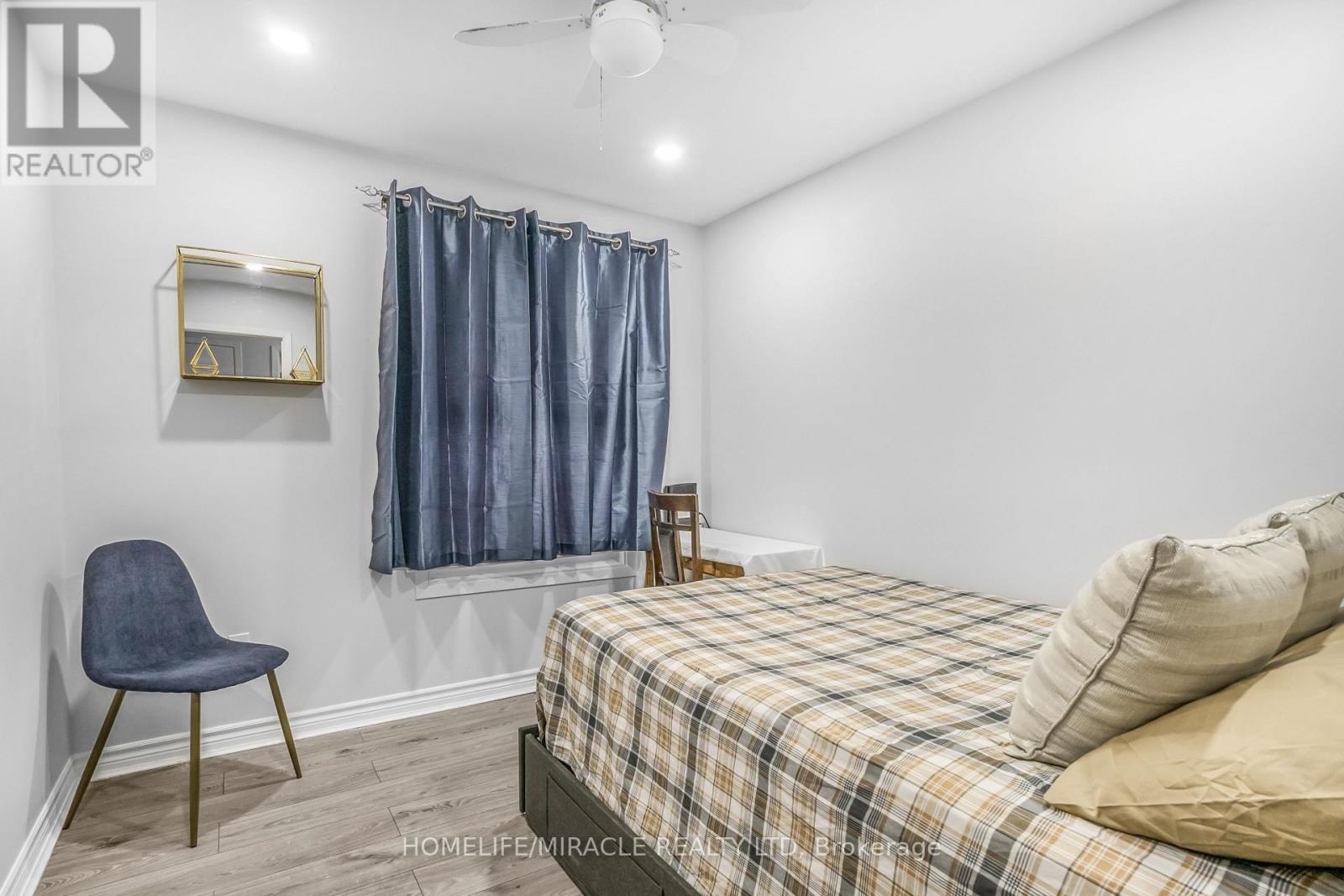 7728 Watson Street, Niagara Falls, Ontario  L2H 1E5 - Photo 15 - X12658420