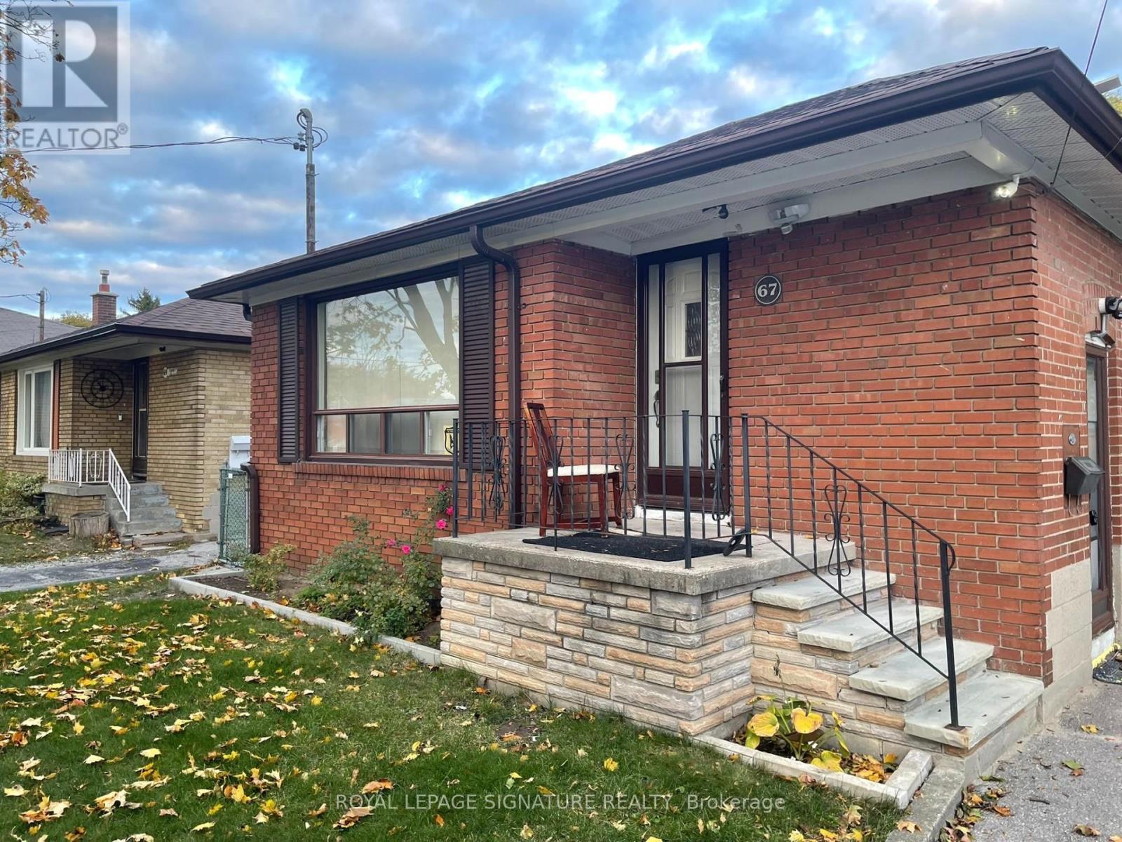 MAIN - 67 HART AVENUE, Toronto, Ontario