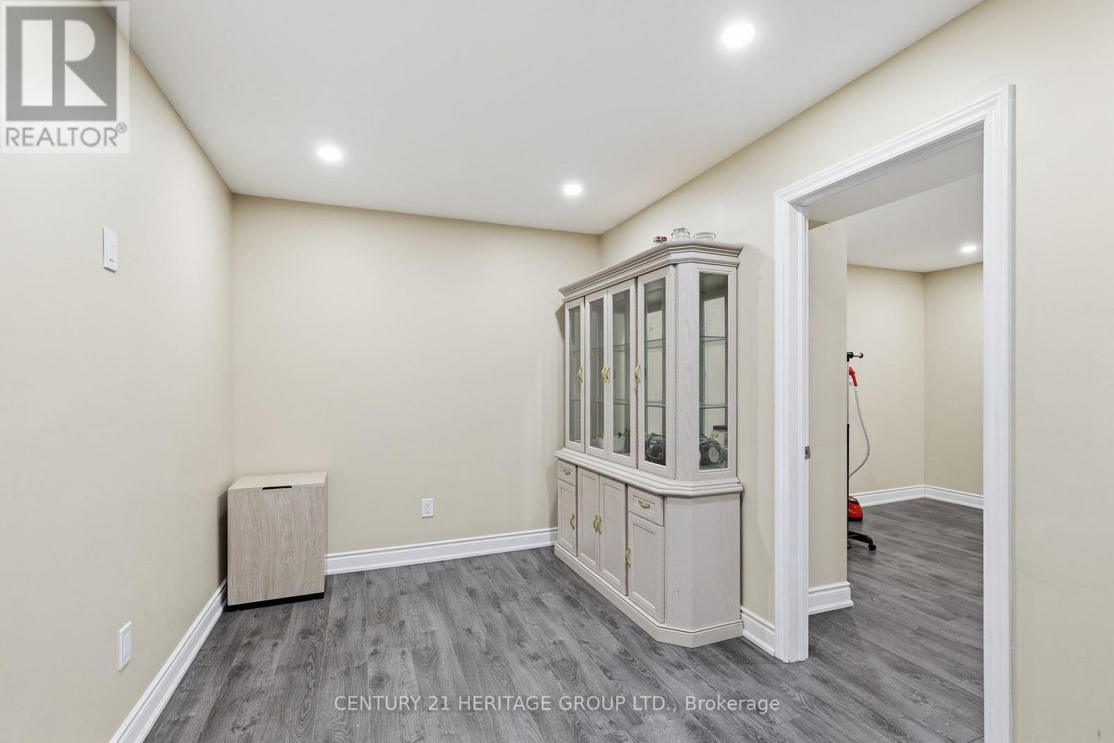 40 Cliff Gunn Road, Newmarket, Ontario  L3X 3J8 - Photo 21 - N12660978