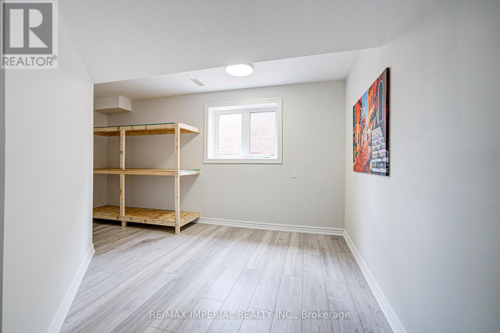 982 Wilbur Pipher Circle, Newmarket, Ontario  L3X 0B8 - Photo 38 - N12661114