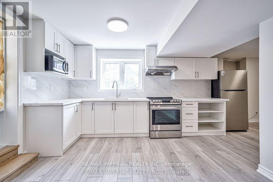 982 Wilbur Pipher Circle, Newmarket, Ontario  L3X 0B8 - Photo 43 - N12661114