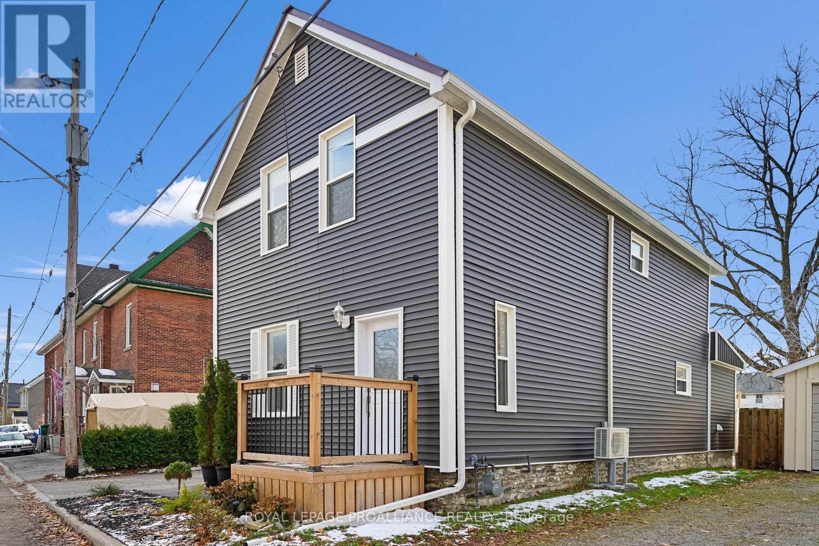 38 Bennett Street, Brockville, Ontario  K6V 2V8 - Photo 4 - X12574568