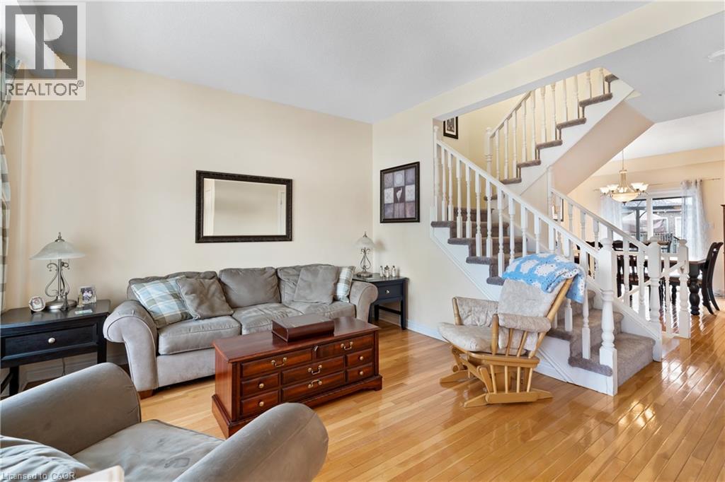 7 Honey Locust Circle, Thorold, Ontario  L2V 5E3 - Photo 6 - 40795898