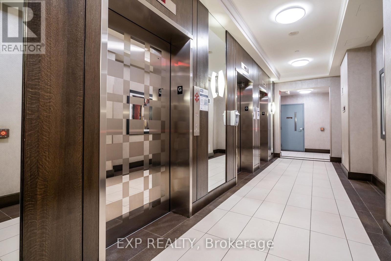 2326 - 2 Eva Road, Toronto (Etobicoke West Mall), Ontario  M9C 0A9 - Photo 32 - W12660980