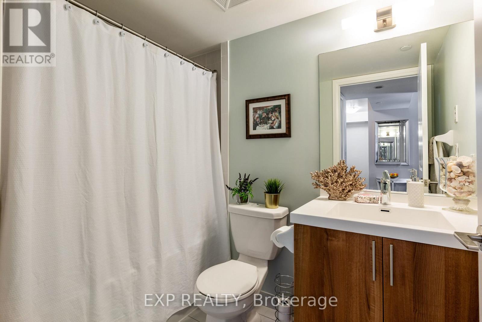 2326 - 2 Eva Road, Toronto (Etobicoke West Mall), Ontario  M9C 0A9 - Photo 6 - W12660980