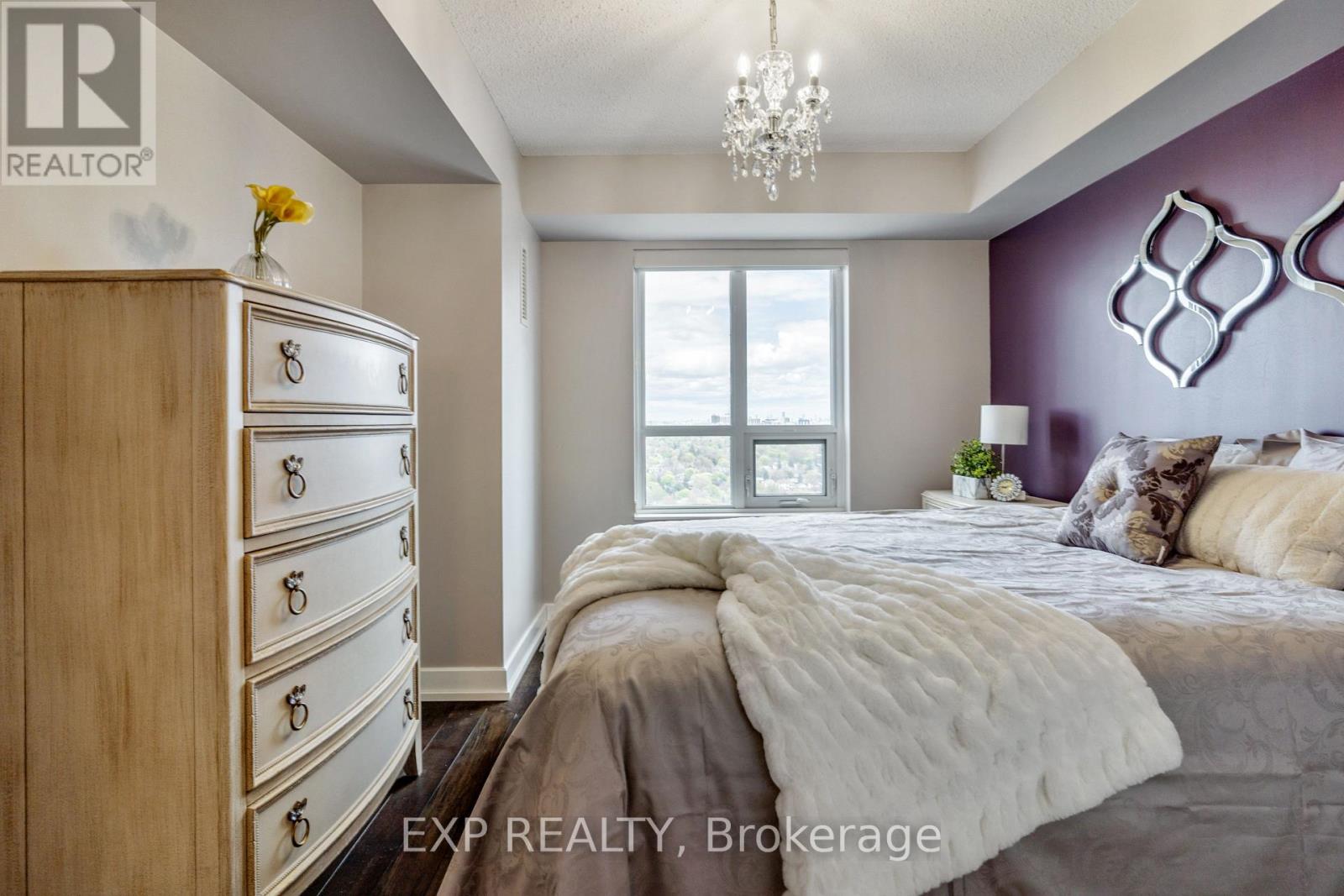 2326 - 2 Eva Road, Toronto (Etobicoke West Mall), Ontario  M9C 0A9 - Photo 7 - W12660980